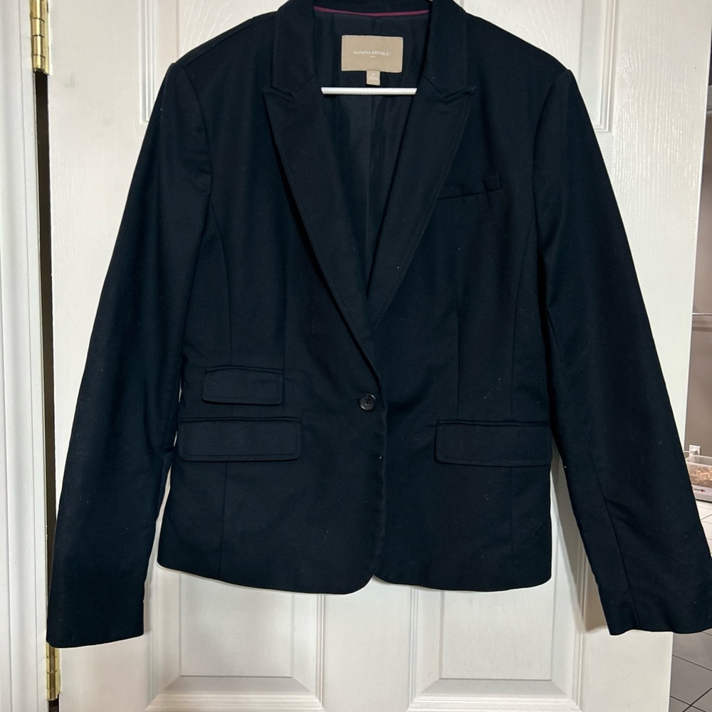 Banana Republic Classic Dark Navy Blue Blazer